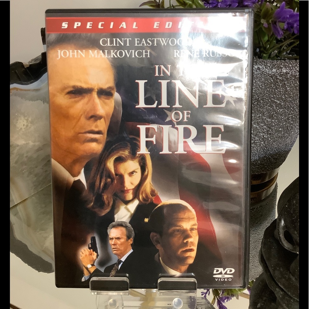 Clint Eastwood in the line of fire